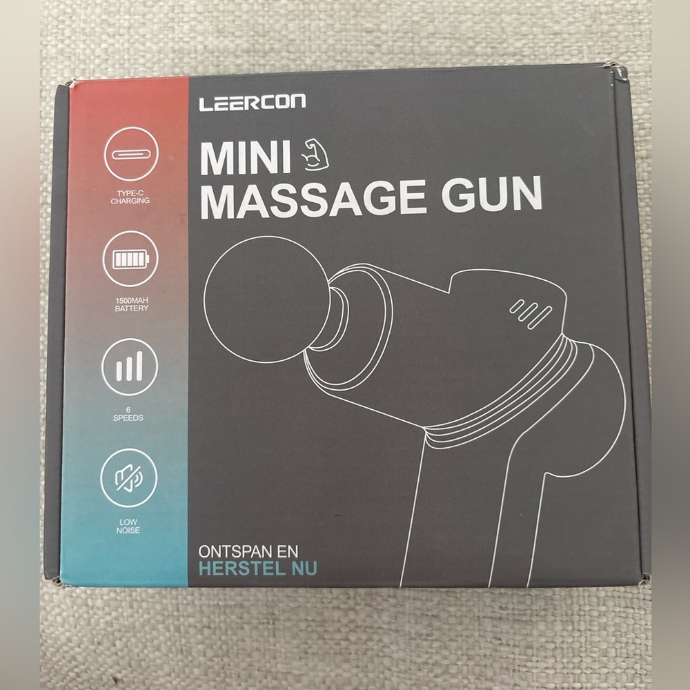 NEW LEERCON Mini Massage Gun WP-518X Deep Tissue Percussion 6 Speed Type-C